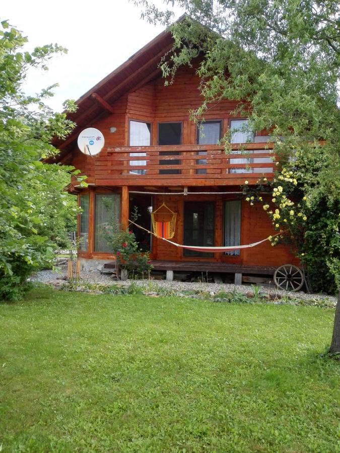Willa The Wooden House Moldoveneşti Zewnętrze zdjęcie