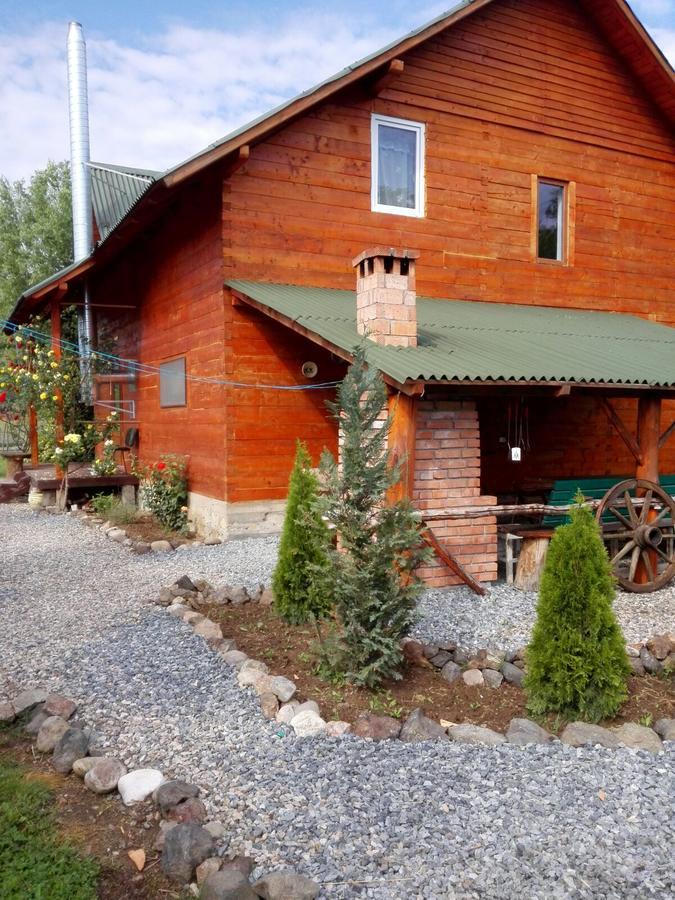 Willa The Wooden House Moldoveneşti Zewnętrze zdjęcie