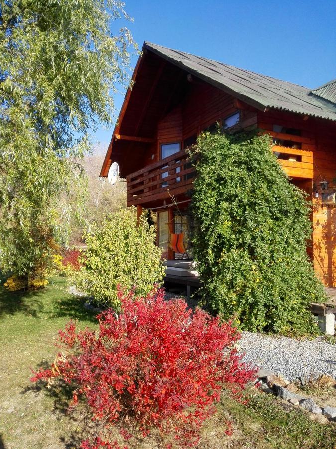 Willa The Wooden House Moldoveneşti Zewnętrze zdjęcie